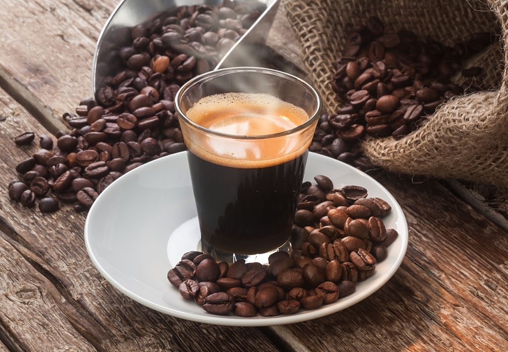 Tận hưởng tận cùng mọi tầng hương khẩu vị với cà phê Espresso chuẩn Ý 